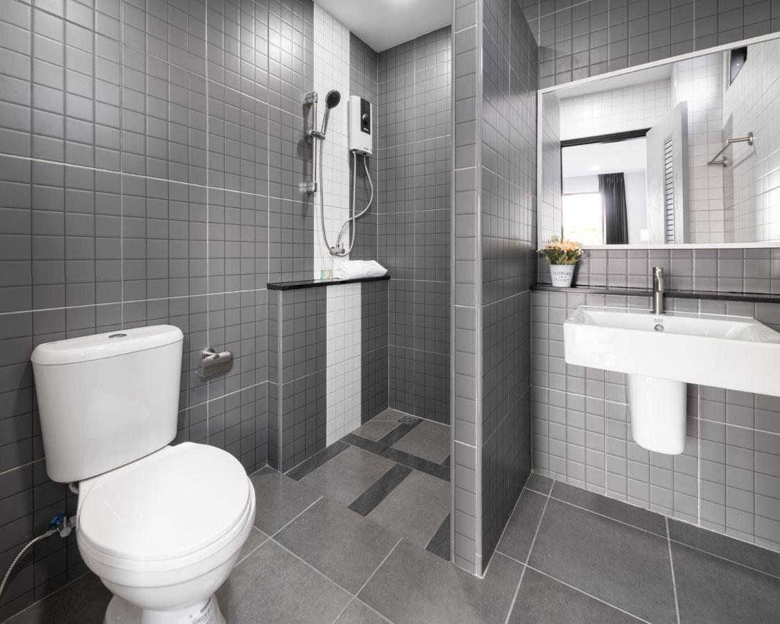Aqua Residences อควา เรสซิเดนซ์ ห้องพักใหม่ให้เช่า ติดรถไฟฟ้าสถานีวุฒากาศ バンコク都 エクステリア 写真