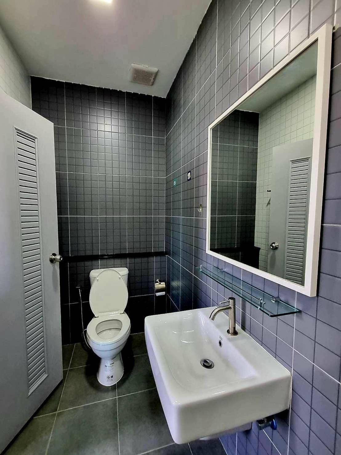 Aqua Residences อควา เรสซิเดนซ์ ห้องพักใหม่ให้เช่า ติดรถไฟฟ้าสถานีวุฒากาศ バンコク都 エクステリア 写真