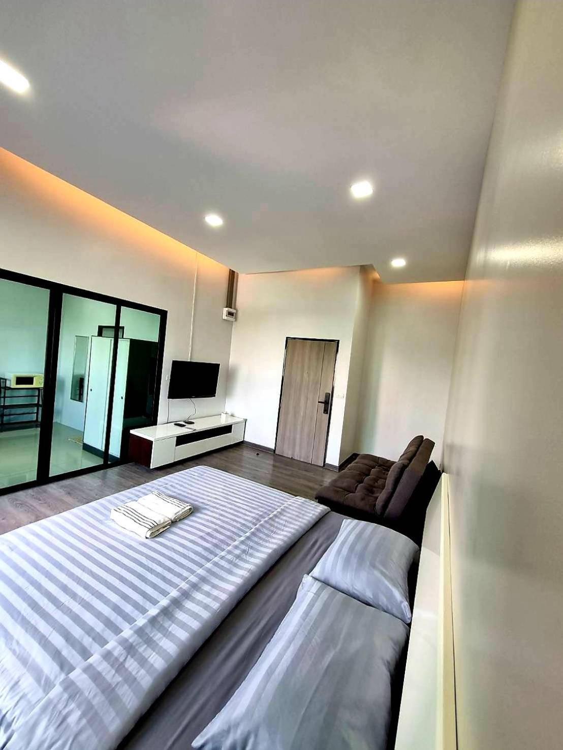 Aqua Residences อควา เรสซิเดนซ์ ห้องพักใหม่ให้เช่า ติดรถไฟฟ้าสถานีวุฒากาศ バンコク都 エクステリア 写真